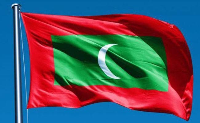 मालदीव ने तरेरी आंख, बोला-भारत भाई, तो चीन बिछड़ा चचेरा भाई