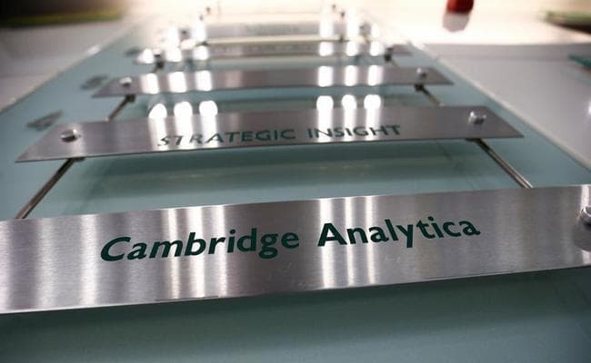 Facebook Data Leaks : कैंब्रिज एनालिटिका के लंदन ऑफिस पर रेड, सूबतों की होगी पड़ताल