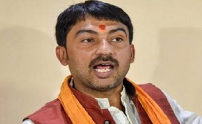 भागलपुर मामला : केंद्रीय मंत्री अश्विनी चौबे के बेटे समेत 9 के खिलाफ गिरफ्तार वारंट जारी