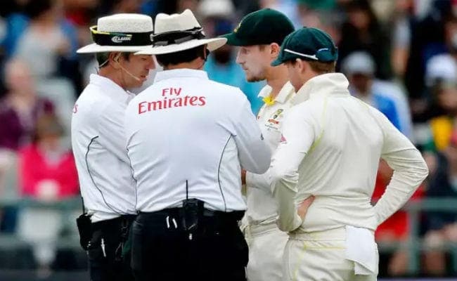 बॉल टैंपरिंग मामला: स्टीव स्मिथ और वॉर्नर की हुई छुट्टी, पेन संभालेंगे कप्तानी