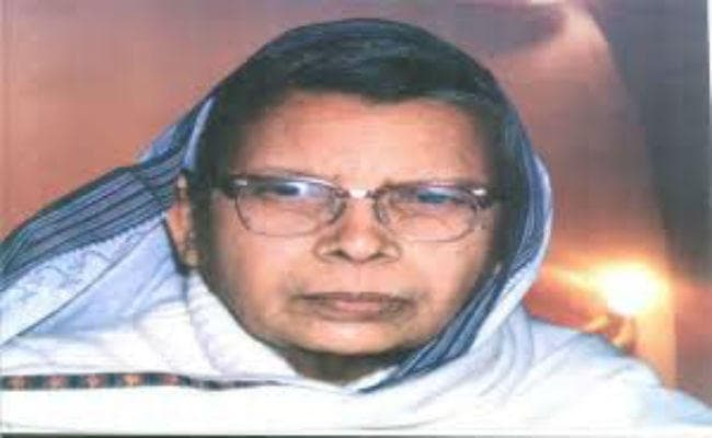 महादेवी वर्मा की आज जयंती :  मिलन का मत नाम ले मैं विरह में चिर हूँ !