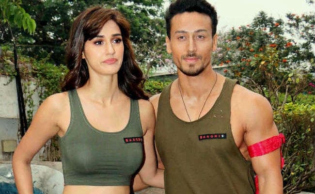 OMG! दिशा ने टाइगर श्रॉफ को लेकर कर दिया ऐसा कमेंट, हैरान हो गये फैंस