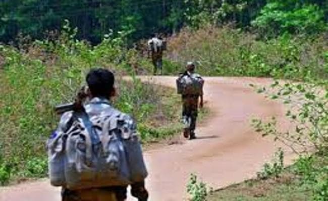 सुरक्षा बलों के साथ मुठभेड़ में चार माओवादी महिलाएं ढेर