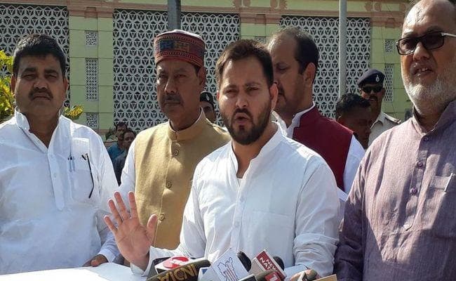 तेजस्वी का नीतीश पर पलटवार, कहा- विधानसभा में मेरे माइक को बंद कर दिया गया