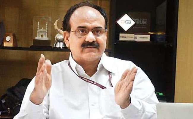 ‘भारत में आधार पर सवाल उठा रहे लोग अमेरिका में झट से अपना लेंगे एेसी योजना''