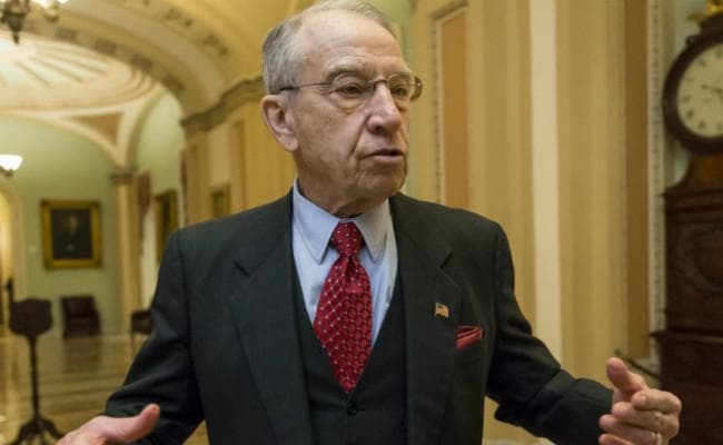 डेटा लीक मामला: अमेरिकी सीनेट की समिति ने फेसबुक, गूगल, ट्विटर के सीईओ को किया तलब