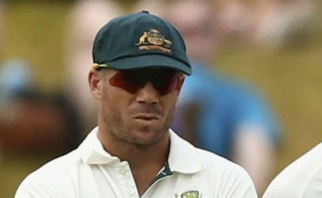 डेविड वॉर्नर का बैग चुरा ले गया चोर, इस 'बेशकीमती सामान' को वापस मांग रहा क्रिकेटर