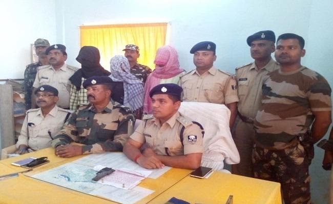 उत्तर बिहार जोनल कमेटी के 3 नक्सली चढ़े पुलिस हत्थे, हथियार बरामद