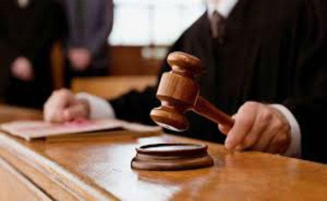 राष्ट्रपिता महात्मा गांधी की हत्या की नहीं होगी जांच, सुप्रीम कोर्ट ने खारिज की याचिका