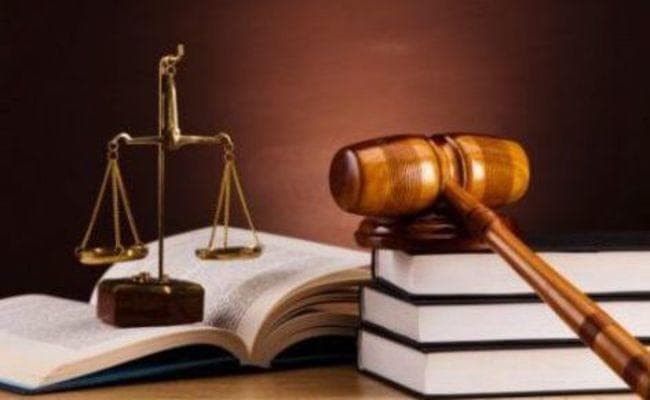 Lucknow News: सस्पेंड आईपीएस अधिकारी पाटीदार को तकनीकी आधार पर हिरासत में देने से कोर्ट ने किया इनकार