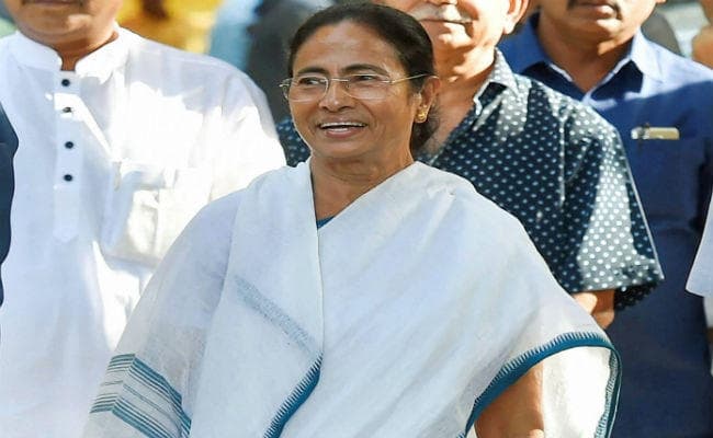 बंगाल रामनवमी हिंसा : ममता सरकार ने राज्यपाल को रानीगंज जाने से रोका, केंद्र के प्रस्ताव को किया खारिज