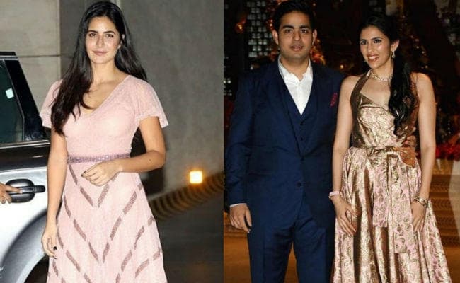 OMG! अंबानी फैमिली की पार्टी में कैटरीना कैफ ने पहनी इतनी महंगी ड्रेस, जानें कीमत