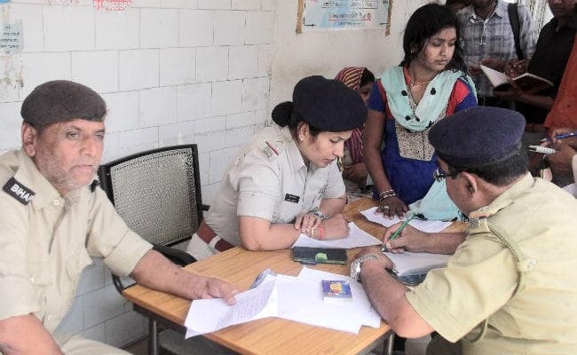 प्रेम विवाह में असफल होने पर चार युवकों ने किशोरी के गले में फंदा डाल कर लटकाया!