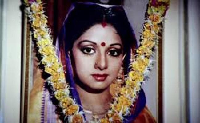 सीएम के निर्देश पर राजकीय सम्मान के साथ हुआ था श्रीदेवी का अंतिम संस्कार