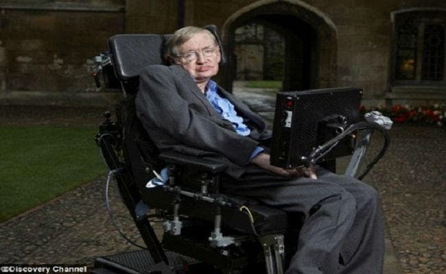 कैंब्रिज में हुआ स्टीफन हॉकिंग का अंतिम संस्कार, जुटे परिवार के सदस्य और दोस्त