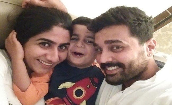 Birthday special : जब मुरली विजय ने रचायी दिनेश कार्तिक की प्रेग्नेंट वाइफ से शादी