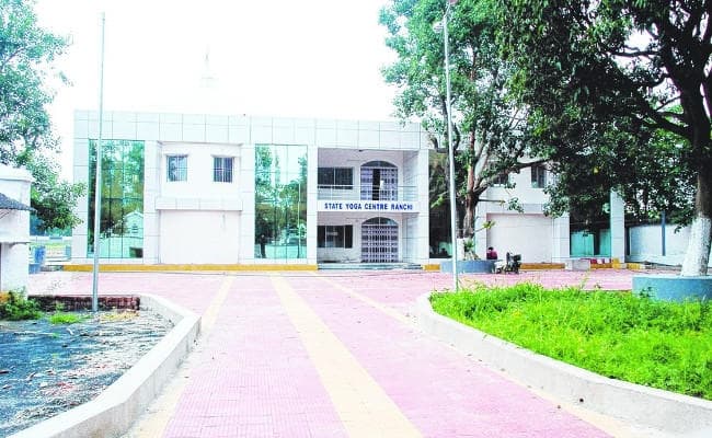 स्टेट योगा सेंटर में अब आर्ट ऑफ लिविंग सिखायेगा सुदर्शन क्रिया स्टेट योगा सेंटर में अब आर्ट ऑफ लिविंग सिखायेगा सुदर्शन क्रिया