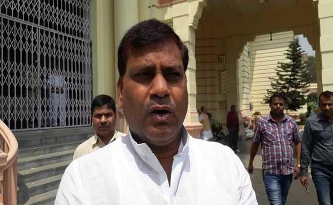 VIDEO : बक्सर जिले के विनोबा वन में बनेगा भव्य सामुदायिक भवन, परिवहन मंत्री ने किया एलान