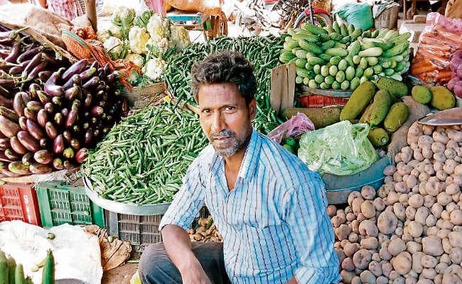 बिहार :शराब छूटी तो बन गये सब्जी के थोक विक्रेता, पत्नी बोलीं हमारे लिए कोई भगवान है तो वह हैं नीतीश कुमार