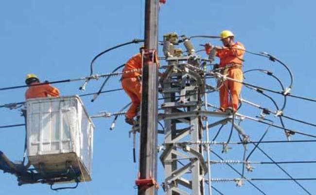 UP News : दिवाली, धनतेरस, दशहरा पर मिलेगी 'निर्बाध' बिजली,  आपूर्ति को लेकर यूपी सरकार का है ये प्लान