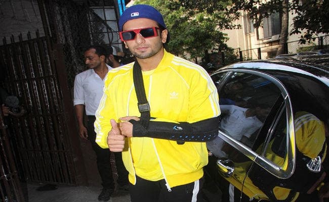 चोट की वजह से IPL से ''बाहर'' हुए रणवीर सिंह, ट्वीट कर कहा- मजबूती से वापसी का इरादा