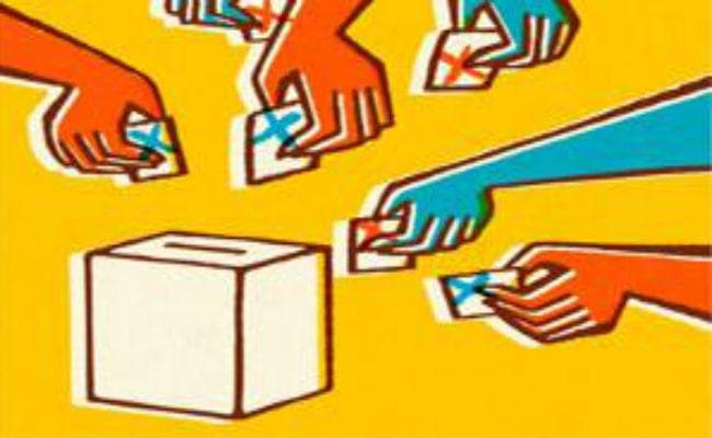 पंचायत चुनाव : नामांकन दाखिल करने गये विरोधी दल के नेताओं पर हमले, हुगली में भाजपा नेता को पीटा