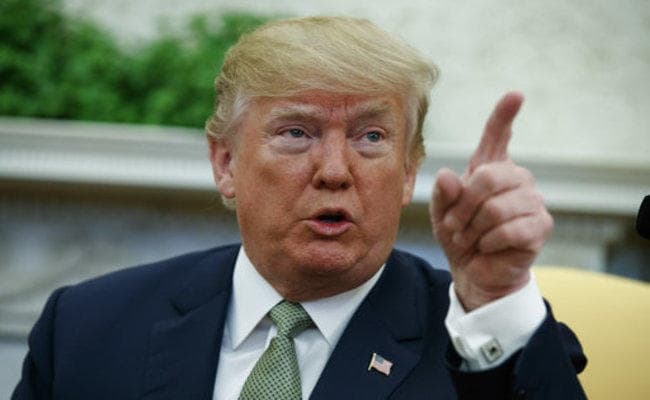 Trade War : चीन के बाद अब 1300 चीनी उत्पादों पर एक्स्ट्रा चार्ज लगायेगा अमेरिका