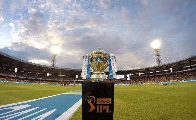 आईपीएल-11 में संकट के बादल, आयोजन रोकने के लिए मद्रास हाईकोर्ट में याचिका