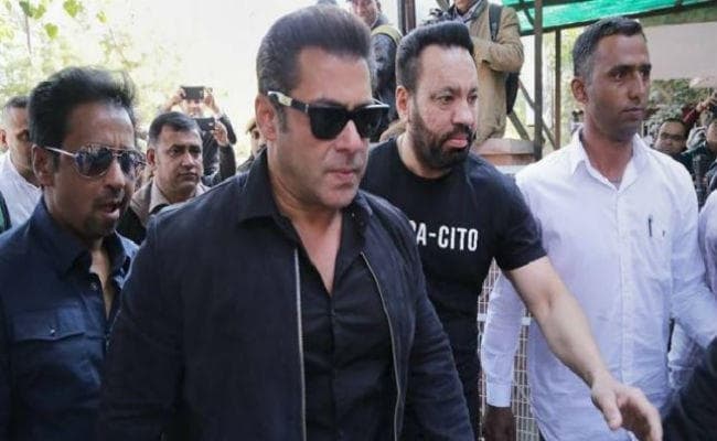 अगर सलमान गये जेल तो बॉलीवुड का फंसेगा 500 करोड़