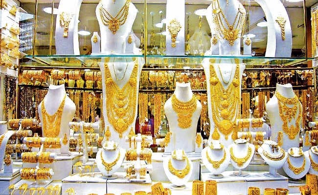 अभी सोना खरीदारी का सही समय, हो सकता है 32 हजारी