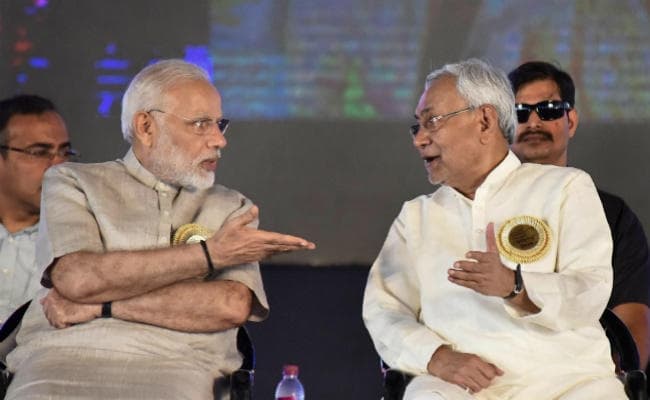 VIDEO : प्रधानमंत्री ने स्वच्छता पर बिहार सरकार के प्रयासों की सराहना की, कहा- इतिहास दोहरा रहा है चंपारण