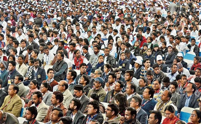 कौशल बढ़ायें युवा