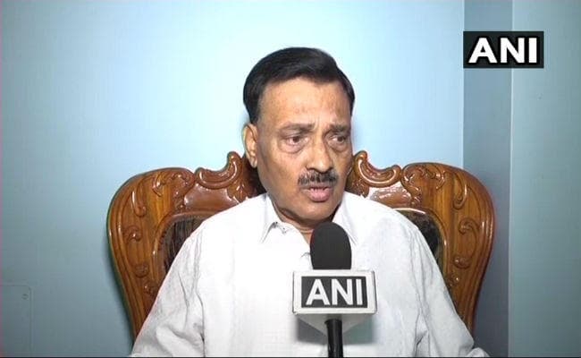 उन्नाव दुष्कर्म मामले में बोले भाजपा नेता, जनता के बीच खड़ा करके गोली मार देनी चाहिए