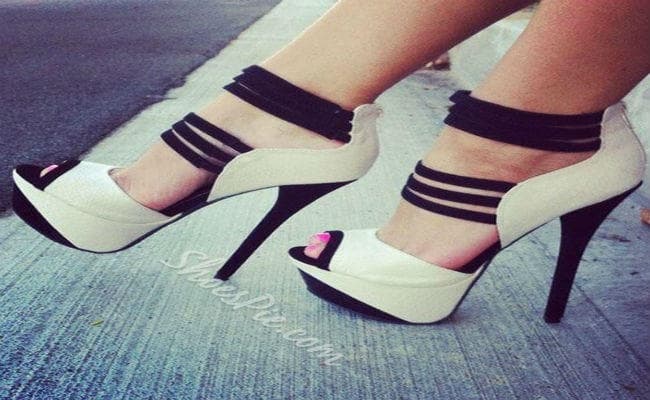 हाई हिल्स , हाई रिस्क