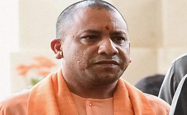 अंबेडकर जयंती पर ''दलित मित्र'' की उपमा से सम्मानित किये गये योगी