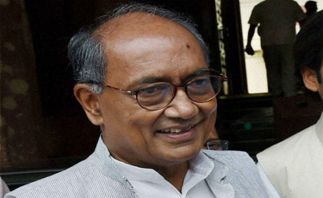 ''भगवा आतंकवाद'' पर दिग्विजय सिंह ने दी सफाई, बोले-इस शब्द का कभी नहीं किया इस्तेमाल