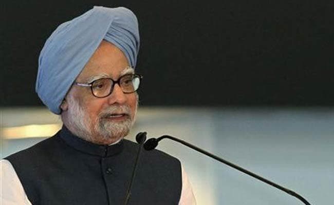 मोदी की चुप्पी पर मनमोहन का हमला, कहा- जो सलाह मुझे देते थे, खुद भी अपनाएं