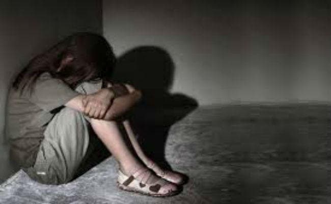 भारत में हर 15 मिनट में एक बच्चा होता है यौन अपराध का शिकार