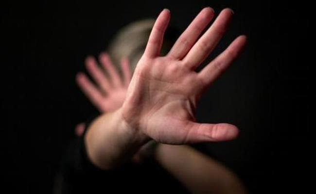 12 साल तक की बच्ची से दुष्कर्म पर हो सकती है मौत की सजा, सरकार ला सकती है अध्यादेश