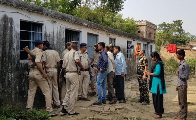 बिहार : सहरसा में धारदार हथियार से युवक का गला रेता, तड़पता रहा पीड़ित, तमाशबीन बने रहे पड़ोसी