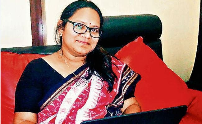 12 साल से कम उम्र की मासूम से रेप मामले में दोषी को मिलेगी फांसी, पढ़ें क्या कहतीं हैं महिलाएं 12 साल से कम उम्र की मासूम से रेप मामले में दोषी को मिलेगी फांसी, पढ़ें क्या कहतीं हैं महिलाएं