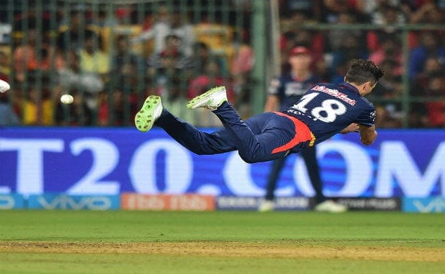 VIDEO : ट्रेंट बोल्‍ट ने लपका आईपीएल इतिहास का सबसे बेहतरीन कैच, कोहली भी रह गये दंग