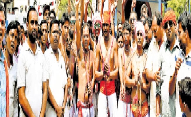 कील चुभो की भगवान शिव की आराधना