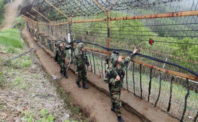 दक्षिण कोरिया ने उत्तर कोरियाई सीमा पर लाउडस्पीकरों का इस्तेमाल किया बंद