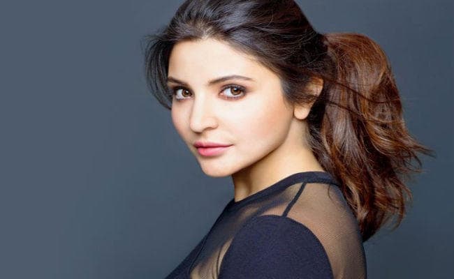 बच्चियों के बलात्कारियों को कड़ी सजा के पक्ष में अनुष्का, कही यह बात