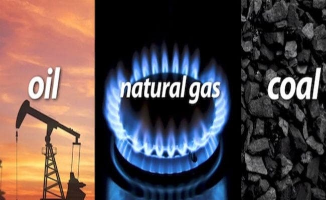 इस साल 20 फीसदी तक बढ़ सकती है तेल, गैस आैर कोयला की कीमत, भारत की बढ़ेगी चुनौती