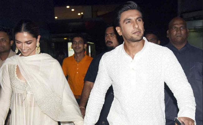 विराट-अनुष्‍का के पड़ोसी बन सकते हैं रणवीर सिंह-दीपिका पादुकोण!