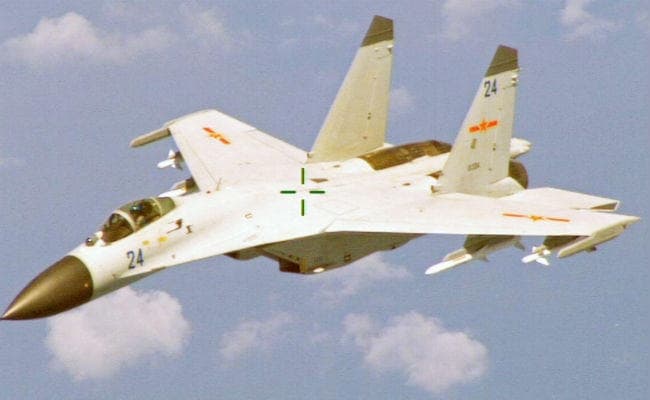 ''भारत की सीमा पर तिब्बत में हवाई ताकत बढ़ा रहा चीन''