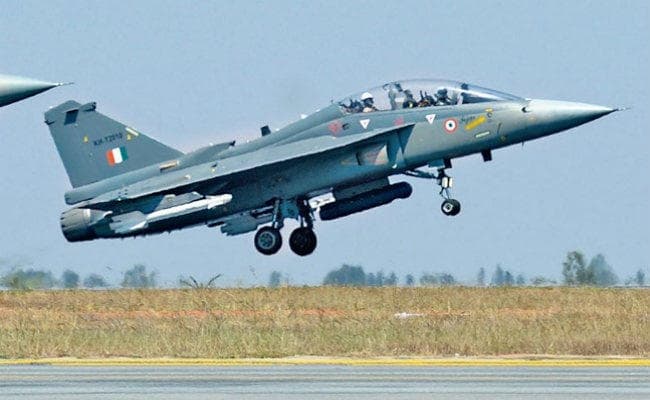 पाक के JF-17 विमान से काफी बेहतर है भारत का तेजस विमान, तेजस भविष्‍य का लड़ाकू विमान : वायुसेना प्रमुख