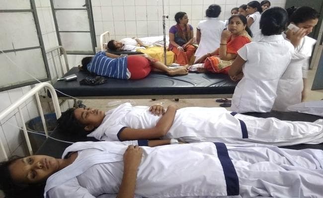 आरा सदर अस्पताल मेस के खाने में गिरी छिपकली, 20 प्रशिक्षु एएनएम बीमार